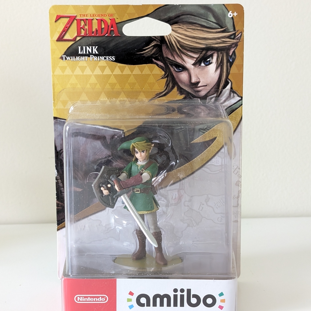 Nintendo Amiibo Link Twilight Princess Figure NIB